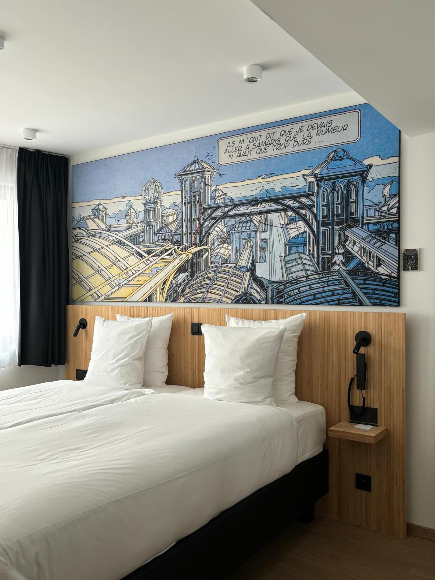 Comic Art Hotel Ghent Exterior photo